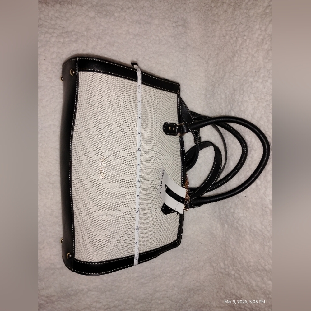 NINE WEST: BLACK SHOULDER BAG - Picture 5 of 15